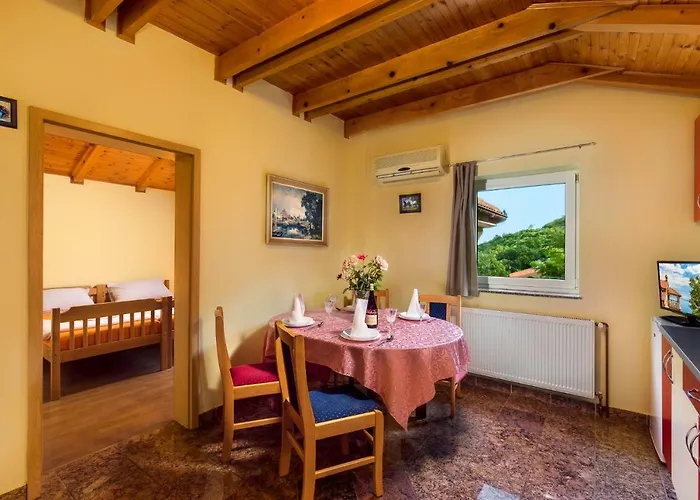 米兰公寓 马图利