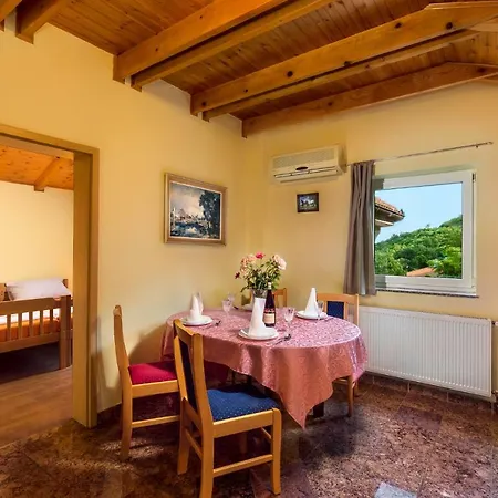 米兰公寓 马图利