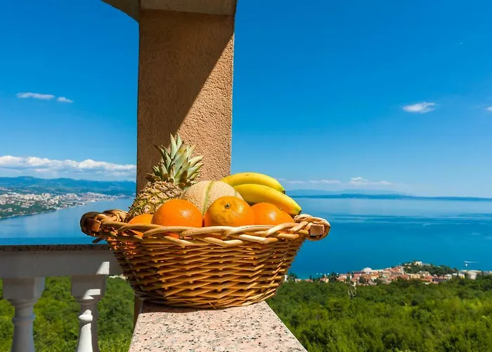 아파트 Panorama Opatija 마툴지